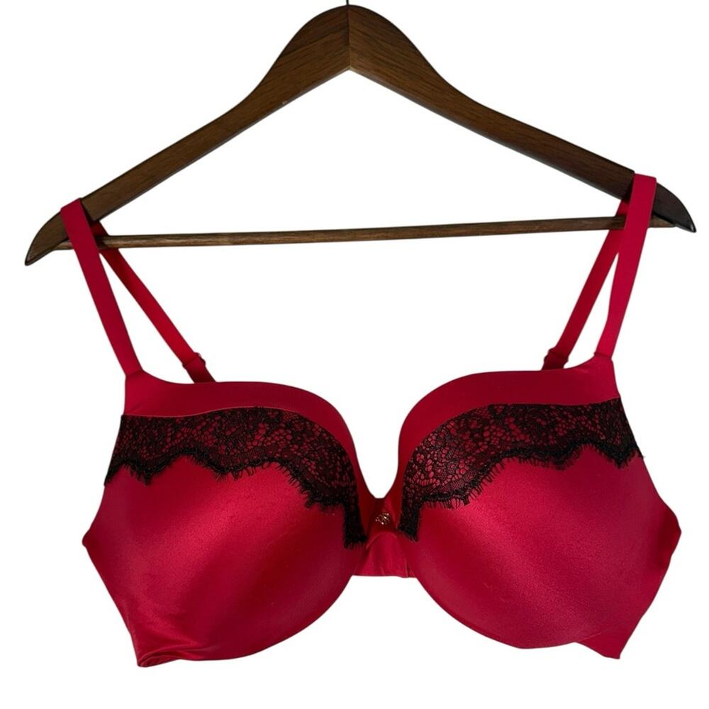 Victoria's Secret Red and Black Lace Push-Up Bra